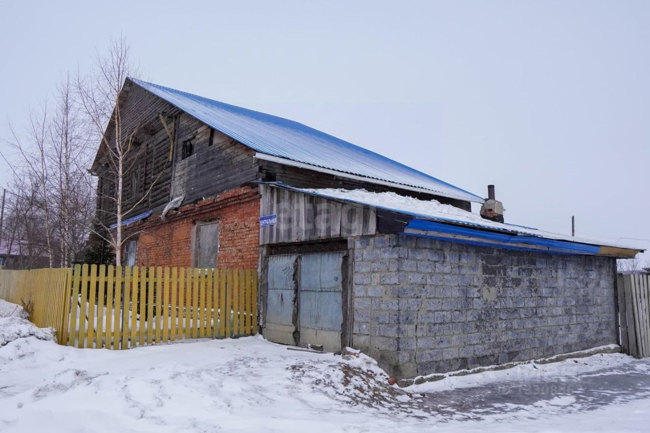 Купить дом на Центральной улице в селе Шарап в Прокопьевском районе — 26  объявлений о продаже загородных домов на МирКвартир с ценами и фото