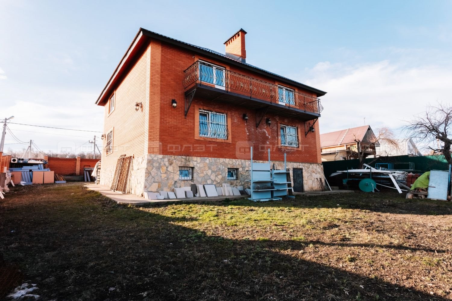 Купить загородную недвижимость в деревне Старая Пристань в Лаишевском  районе в республике Татарстан — 35 объявлений о продаже загородной  недвижимости на МирКвартир с ценами и фото