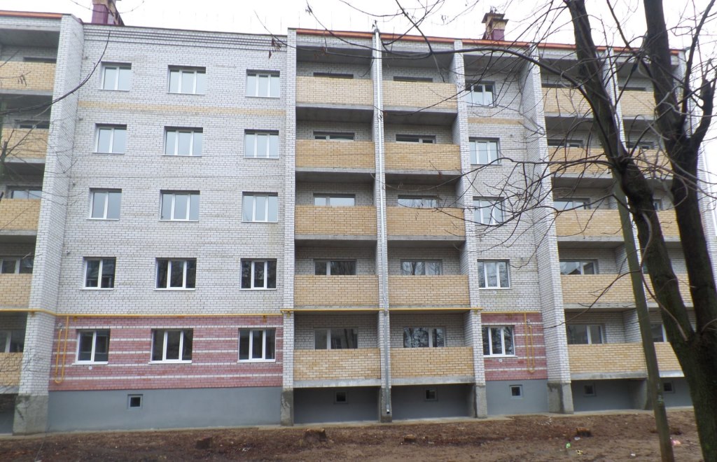 Мы привыкли к высотным новостройкам, а в Рыбинске они пятиэтажные! Фото: wikimapia.org