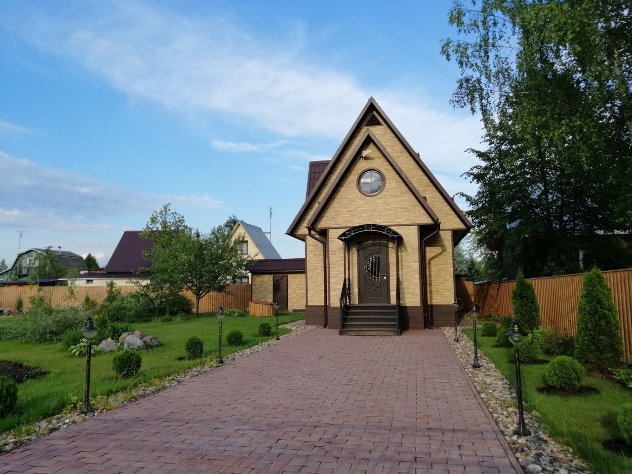 А что делать, если украдут сам дом? Фото: Мир квартир